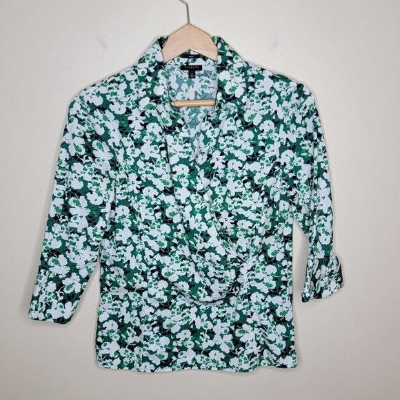 Talbots | Green Floral Crossover Front Shirt Size 4 - Picture 1 of 5